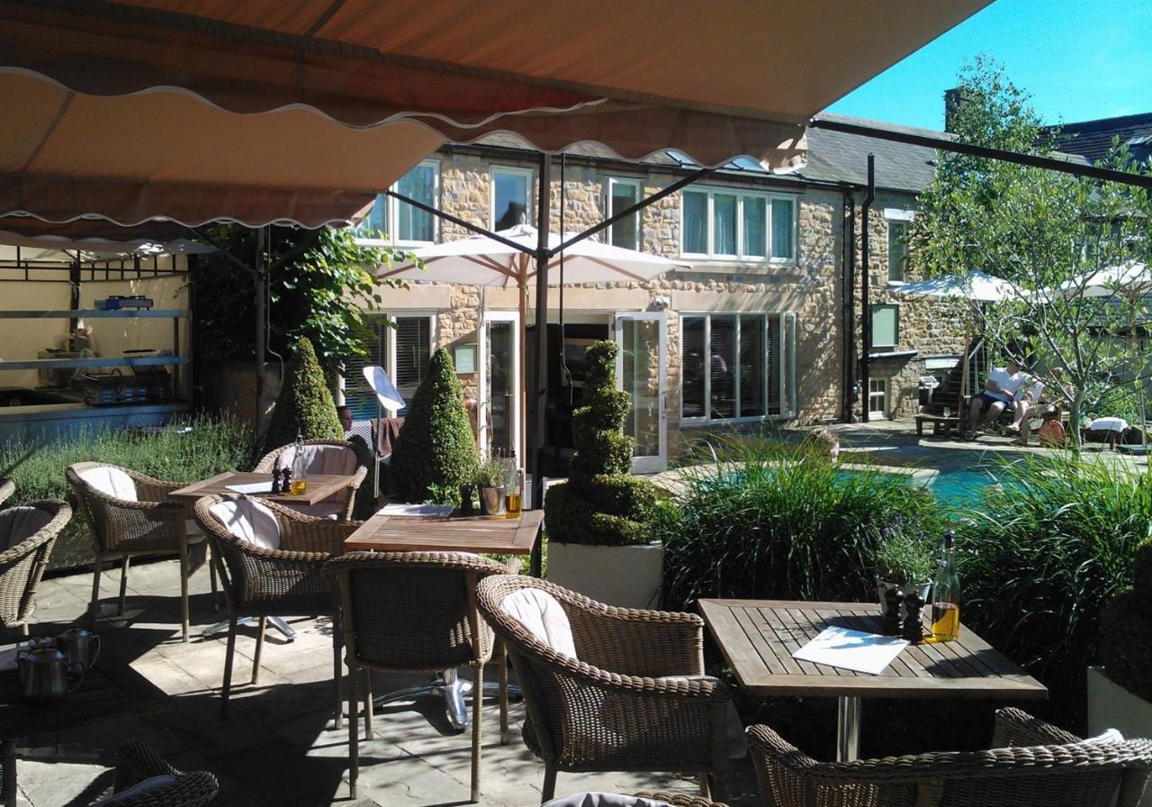 Feversham Arms Hotel & Verbena Spa Хелмсли Екстериор снимка
