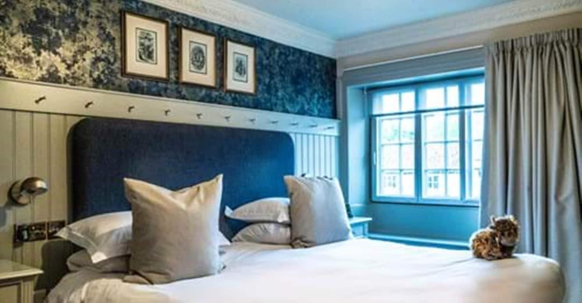 Feversham Arms Hotel & Verbena Spa Хелмсли Екстериор снимка