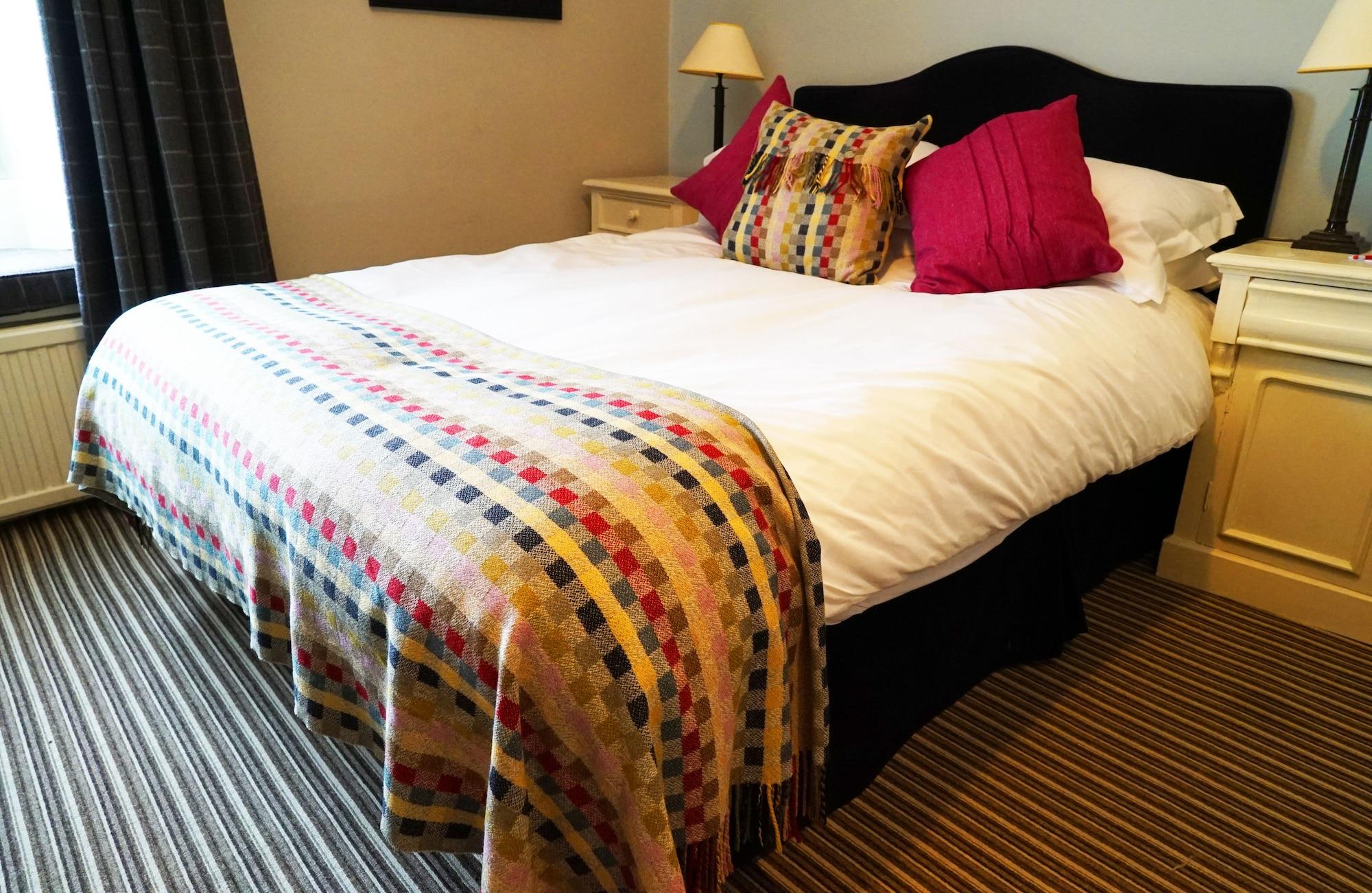 Feversham Arms Hotel & Verbena Spa Хелмсли Екстериор снимка