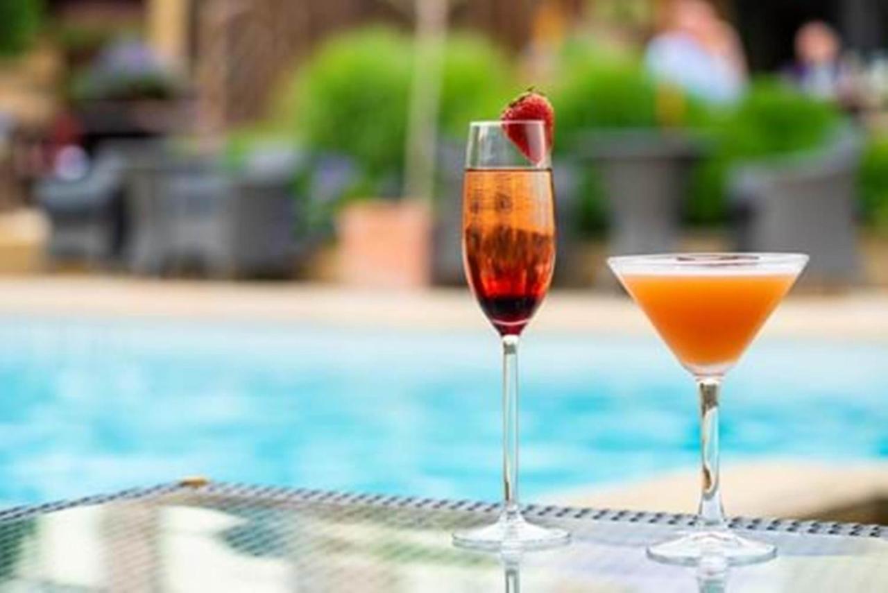 Feversham Arms Hotel & Verbena Spa Хелмсли Екстериор снимка